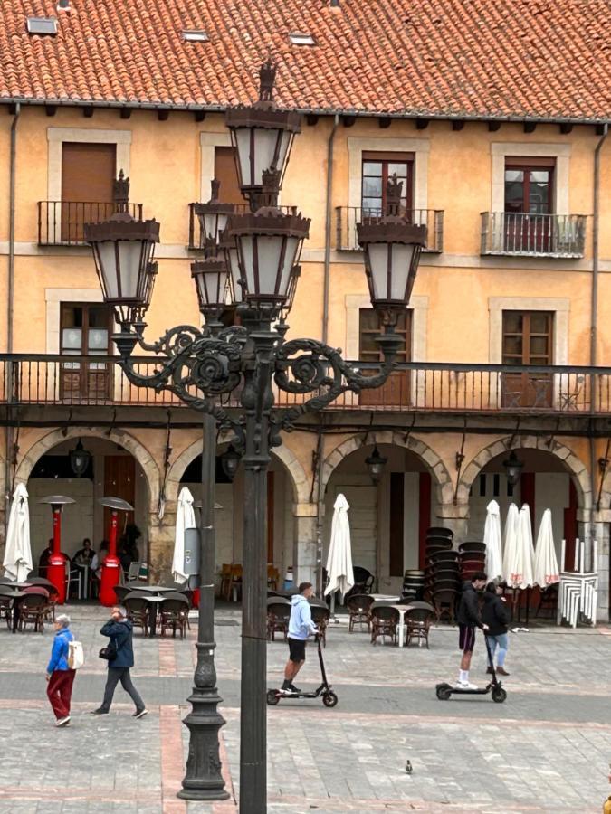 Plaza Mayor Leon - Bohemia ภายนอก รูปภาพ