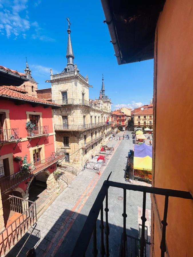 Plaza Mayor Leon - Bohemia ภายนอก รูปภาพ